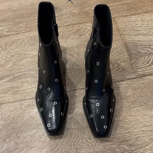 rag & bone Joni Zip Leather Chelsea boots with Silver grommets size 6.5(36)
